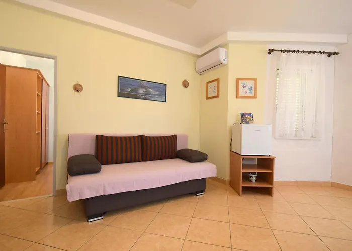 Frane 3 By Interhome